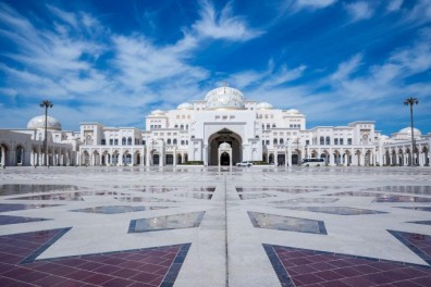 Pearls of Wisdom at Qasr Al Watan