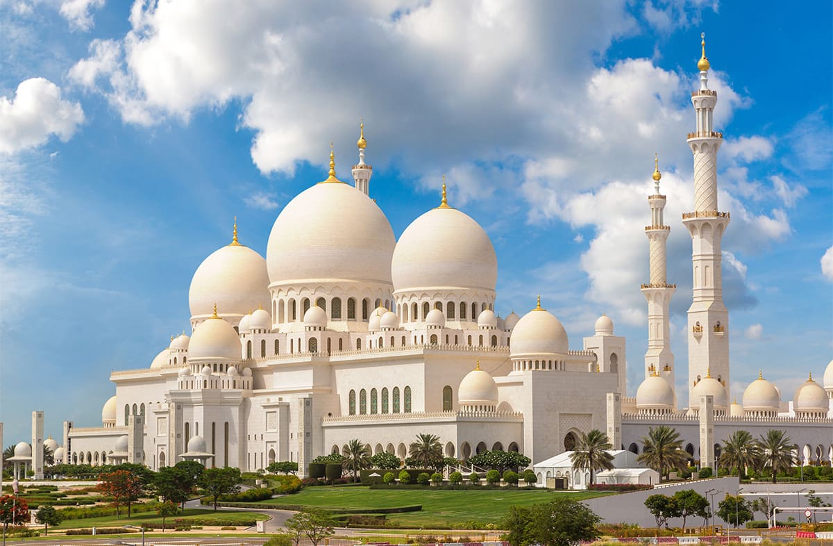 Full Day Abu Dhabi Sightseeing Tour