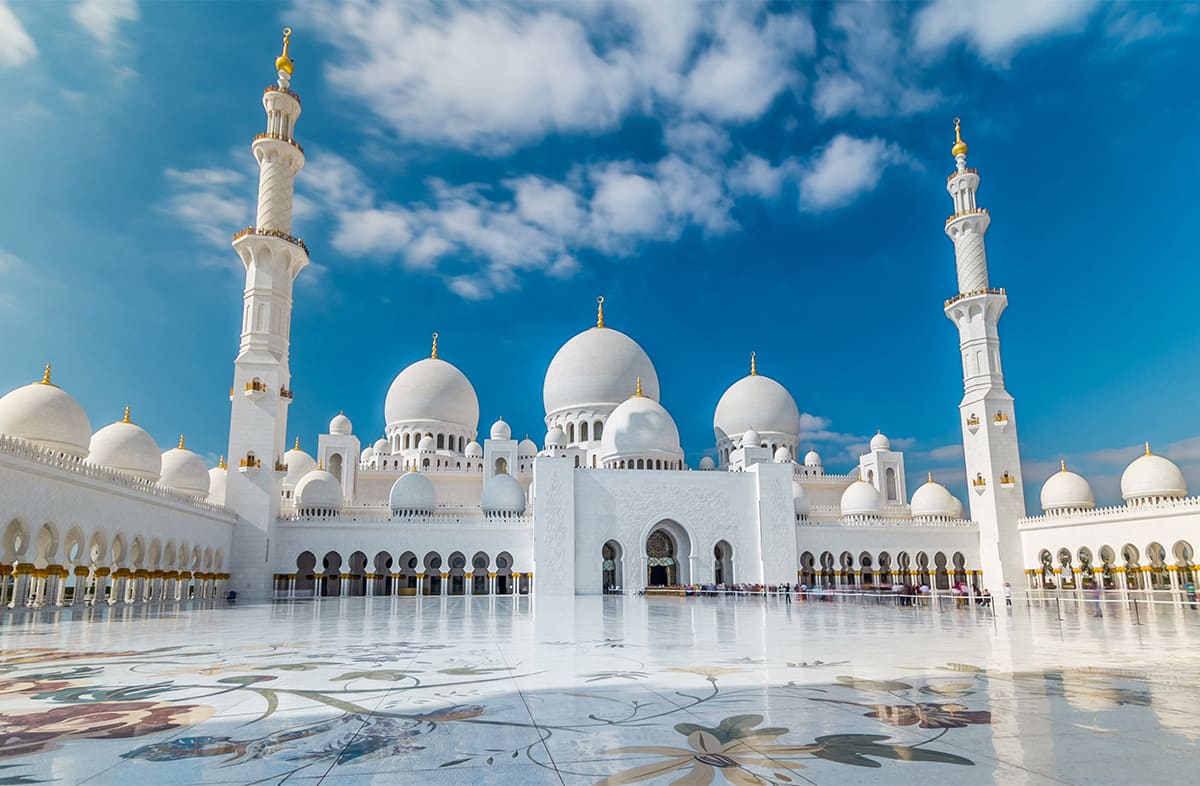 Six Emirates Full Day Sightseeing Tour