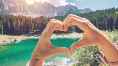 THE BEST LOVE LAKES ACROSS THE WORLD