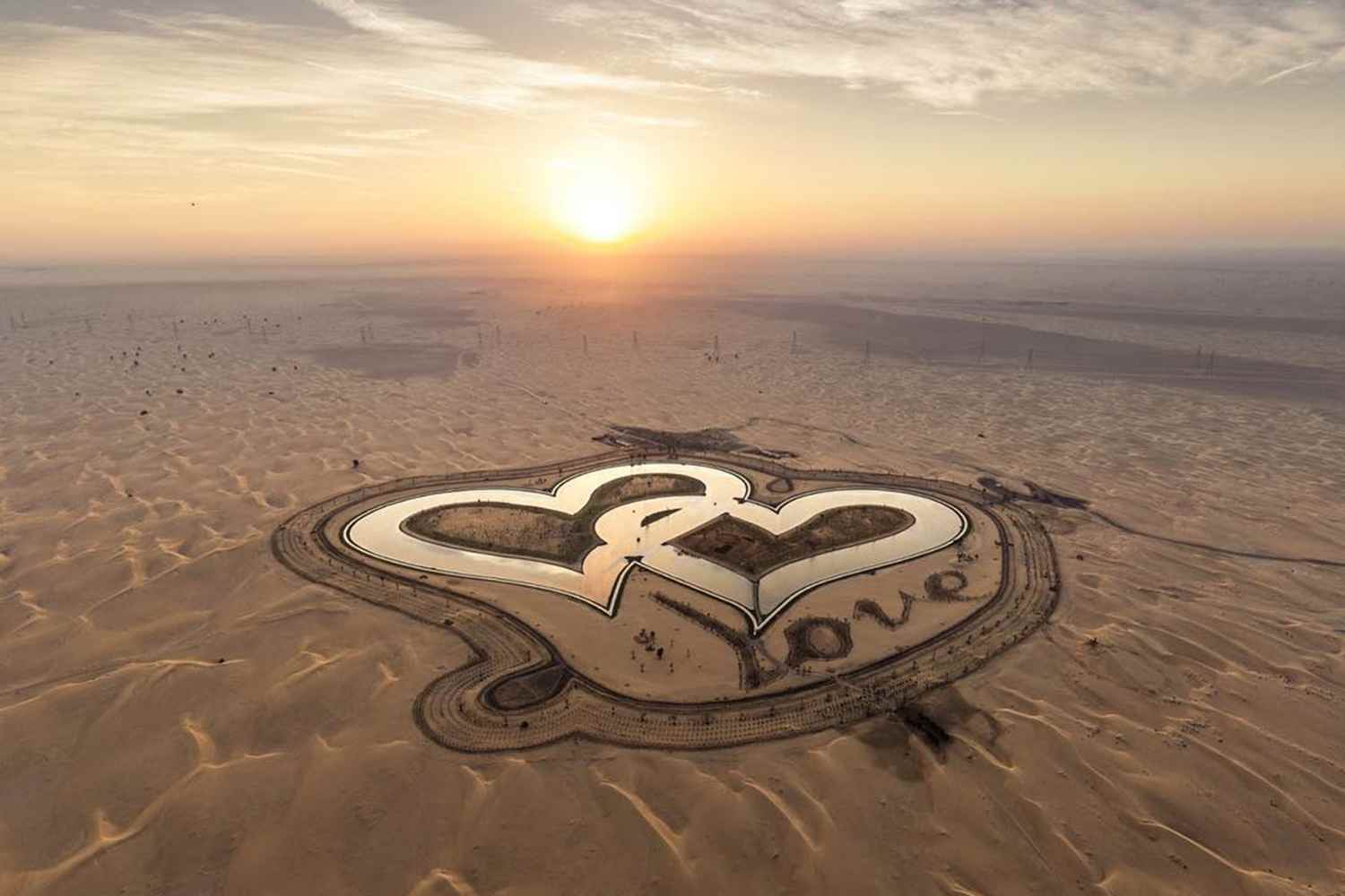 Love Lake In Dubai